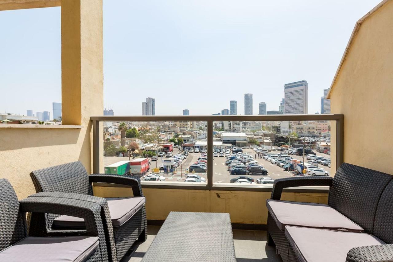 Lägenhet på 75 m² i Strandområde, med 2 sovrum och 2 badrum  Tel Aviv Exteriör bild